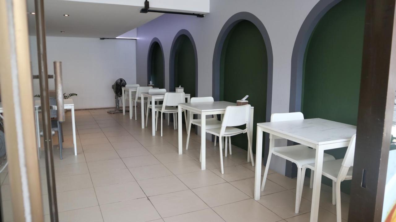 Patong Triple P Hotel Luaran gambar